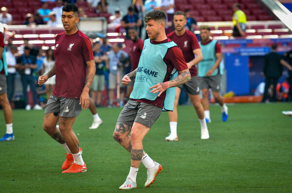 Мадрид, Испания - 01 мая 2019 года: Тренировочные игроки "Ливерпо"
