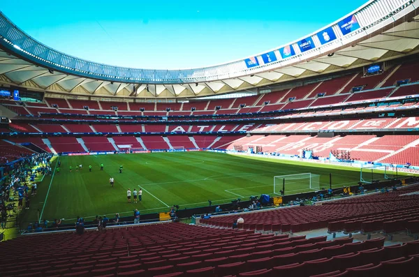 Madrid, España - 01 MAYO 2019: Vista general de la Wanda Metropoli —  Fotos de Stock