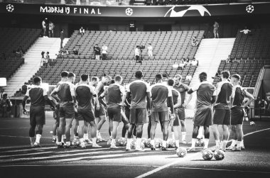 Madrid, İspanya - 01 Mayıs 2019: Tottenh'in antrenman oyuncuları