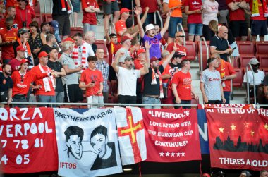 Madrid, İspanya - 01 Mayıs 2019: Liverpool taraftarları tribünde