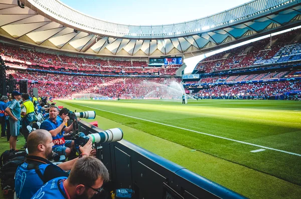 Madrid, İspanya - 01 Mayıs 2019: Uefa Cha sırasında futbolcu