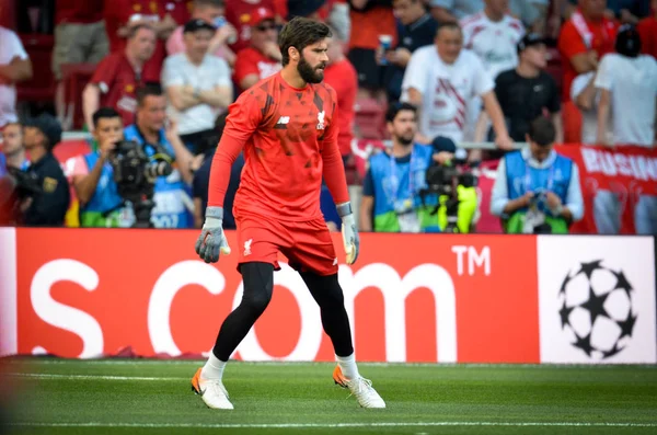 Madrid, Spagna - 01 MAGGIO 2019: Giocatore di Alisson durante la UEFA Cham — Foto Stock