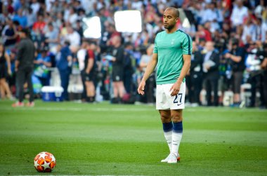 Madrid, İspanya - 01 Mayıs 2019: Lucas Moura uefa sırasında oyuncu 
