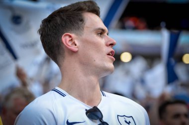 Madrid, İspanya - 01 Mayıs 2019: Tottenham taraftarları tribünde