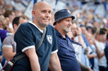 Madrid, İspanya - 01 Mayıs 2019: Tottenham taraftarları tribünde