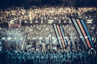 Madrid, İspanya - 01 Mayıs 2019: Imagine Dragons'dan Dan Reynolds