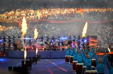 Madrid, İspanya - 01 Mayıs 2019: Imagine Dragons'dan Dan Reynolds