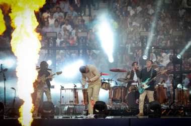 Madrid, İspanya - 01 Mayıs 2019: Imagine Dragons'dan Dan Reynolds
