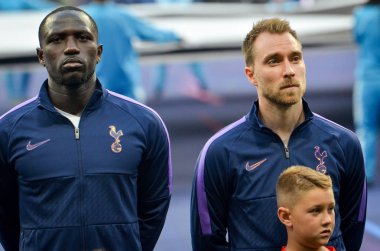 Madrid, İspanya - 01 Mayıs 2019: Moussa Sissoko ve Christian Erikse