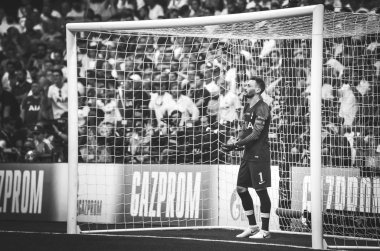 Madrid, İspanya - 01 Mayıs 2019: Hugo Lloris Uefa Champio sırasında