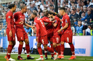 Madrid, İspanya - 01 Mayıs 2019: Mohamed Salah ve Liverpool takımı ce