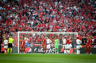 Madrid, İspanya - 01 Mayıs 2019: Uefa Cha sırasında futbolcu