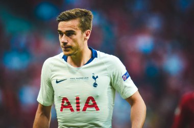 Madrid, İspanya - 01 Mayıs 2019: Harry Winks Uefa Champio sırasında