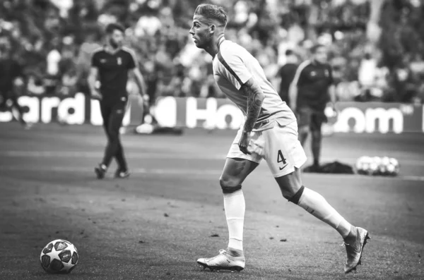 Madryt, Hiszpania-01 maj 2019: Toby Alderweireld podczas UEFA C — Zdjęcie stockowe