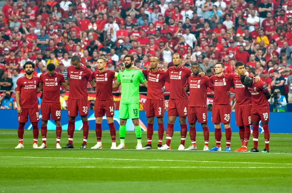 Мадрид, Іспанія-01 травня 2019: футболісти вшановує пам'ять — стокове фото