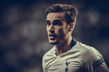 Madrid, İspanya - 01 Mayıs 2019: Harry Winks oyuncu Uefa sırasında 