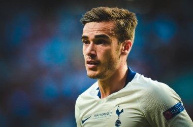 Madrid, İspanya - 01 Mayıs 2019: Harry Winks oyuncu Uefa sırasında 