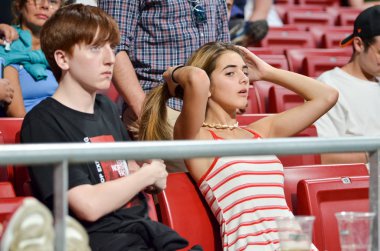 Madrid, İspanya - 01 Mayıs 2019: Futbol taraftarları ve seyirciler