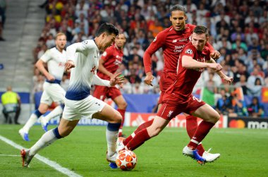 Madrid, İspanya - 01 Mayıs 2019: Heung-min Son Andrew Roberts