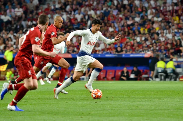 Madrid, Spagna - 01 MAGGIO 2019: Heung-min Figlio giocatore durante l'UEF — Foto Stock