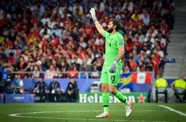 Madrid, İspanya - 01 Mayıs 2019: Uefa Cham sırasında Alisson oyuncu