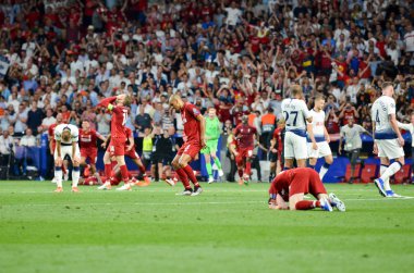 Madrid, İspanya - 01 Mayıs 2019: Liverpool Futbolcular Kutladı