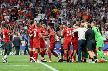 Madrid, İspanya - 01 Mayıs 2019: Liverpool oyuncuları w kutlamak