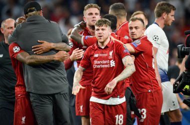 Madrid, İspanya - 01 Mayıs 2019: Liverpool oyuncuları w kutlamak