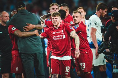 Madrid, İspanya - 01 Mayıs 2019: Liverpool oyuncuları w kutlamak