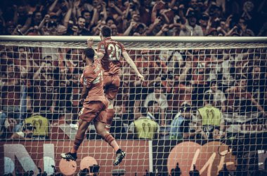 Madrid, İspanya - 01 Mayıs 2019: Rhian Brewster ve Andrew Robertson