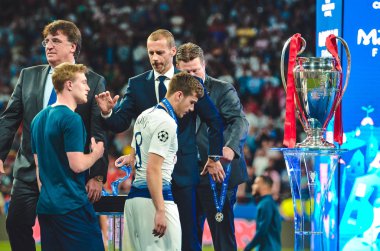 Madrid, İspanya - 01 Mayıs 2019: Harry Winks ve Tottenham Footballe