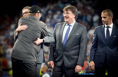 Madrid, İspanya - 01 Mayıs 2019: Jurgen Klopp ve Liverpool oyuncuları 