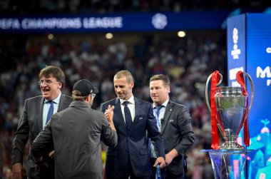 Madrid, İspanya - 01 Mayıs 2019: Jurgen Klopp ve Liverpool oyuncuları 