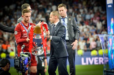 Madrid, İspanya - 01 Mayıs 2019: Jordan Henderson Şampiyon oldu