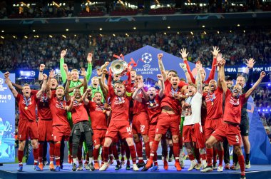 Madrid, İspanya - 01 Mayıs 2019: Liverpool oyuncuları w kutlamak
