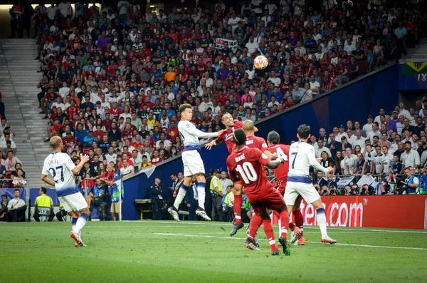 Madrid, Spanien-01 maj 2019: fotbollsspelare under UEFA Cha — Stockfoto