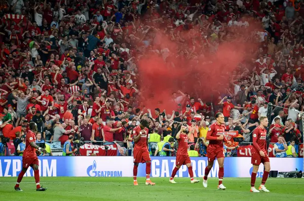 Madrid, Spanje-01 mei 2019: Liverpool Football spelers Celebrat — Stockfoto