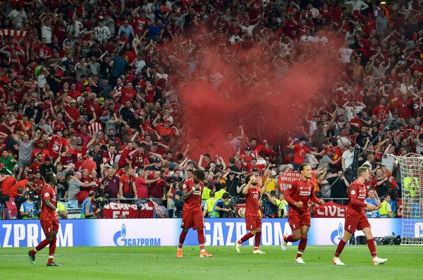 Madrid, Spanje-01 mei 2019: Liverpool Football spelers Celebrat — Stockfoto