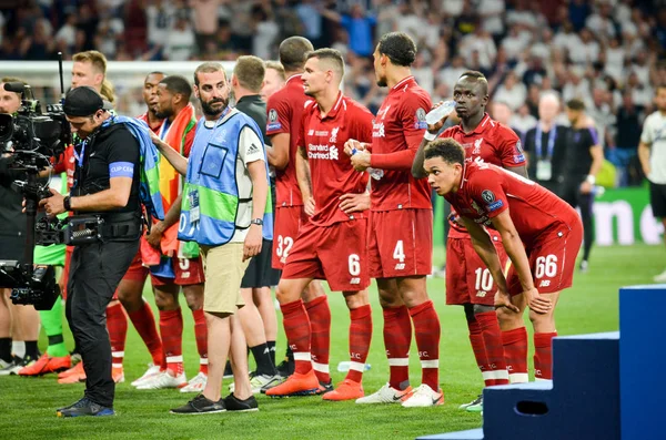 Madryt, Hiszpania-01 maja 2019: korytarz piłkarskich Liverpool — Zdjęcie stockowe