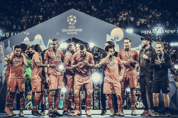 Madrid, Spain - 01 MAY 2019: Liverpool players celebrate their w — Stock Photo, Image