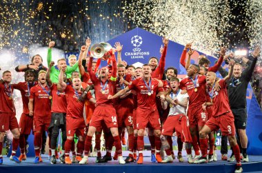 Madrid, İspanya - 01 Mayıs 2019: Liverpool oyuncuları w kutlamak