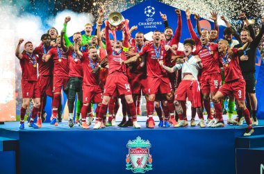Madrid, İspanya - 01 Mayıs 2019: Liverpool oyuncuları w kutlamak