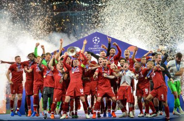 Madrid, İspanya - 01 Mayıs 2019: Liverpool oyuncuları w kutlamak