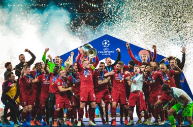 Madrid, İspanya - 01 Mayıs 2019: Liverpool oyuncuları w kutlamak