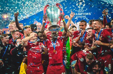 Madrid, İspanya - 01 Mayıs 2019: Liverpool oyuncuları w kutlamak