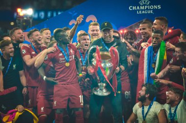 Madrid, İspanya - 01 Mayıs 2019: Liverpool oyuncuları w kutlamak