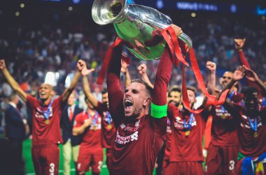 Madrid, İspanya - 01 Mayıs 2019: Jordan Henderson galibiyeti kutladı 