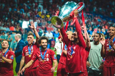 Madrid, İspanya - 01 Mayıs 2019: Liverpool oyuncuları w kutlamak