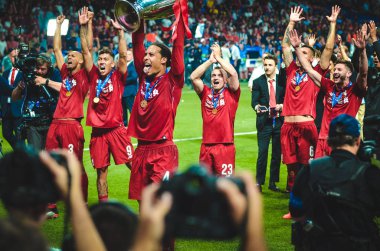 Madrid, İspanya - 01 Mayıs 2019: Virgil van Dijk galibiyetini kutladı