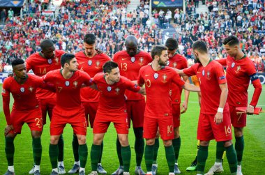 Porto, Portuglal - 09 Haziran 2019: Çizgi ve kompozisyon